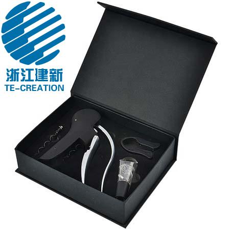 TC-B112  Deluxe Corkscrew set , Gift box with 4-pcs wine accessories