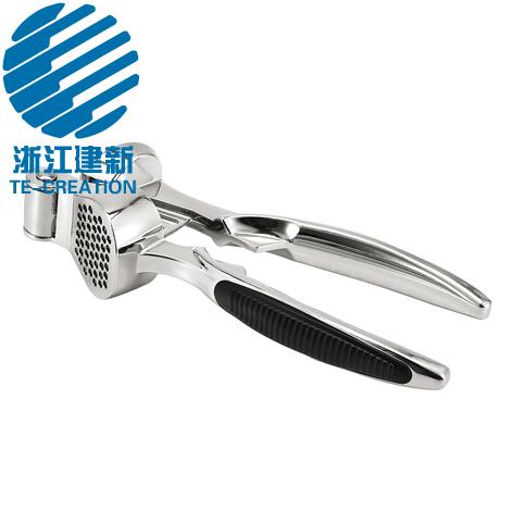 TC-K336  Mincer and Crusher with Garlic Rocker and Peeler Set Home Kitchen Tools and Gadgets Garlic Press