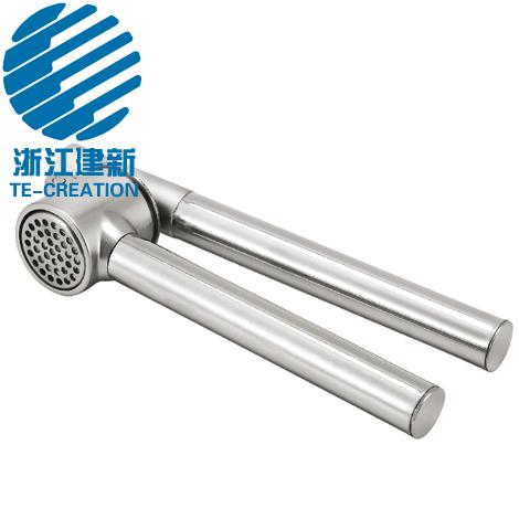 TC-K253    Garlic Press
