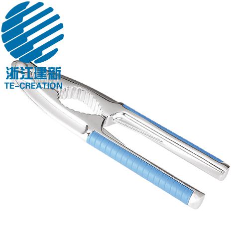 TC-KN241  High Quality Kitchen Tools Nut Cracker
