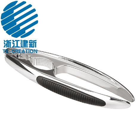 TC-KN331  High Quality Kitchen Tools Nut Cracker