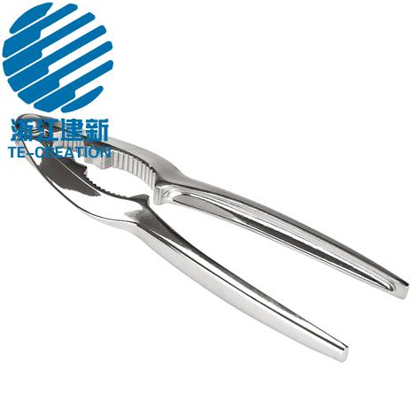 TC-KN207C  88g  Zinc alloy pecan seafood and nut cracker walnut cracker